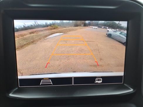 Used 2024 Chevrolet Silverado 1500 Custom image 25