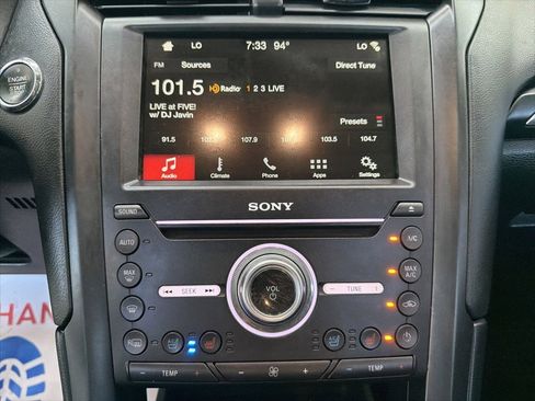 Used 2017 Ford Fusion Energi Titanium image 25