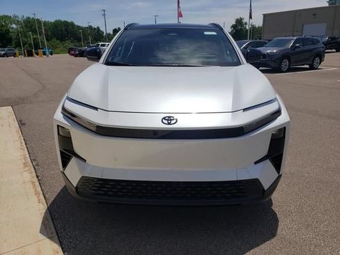 New 2026 Toyota C-HR AWD/4WD image 2