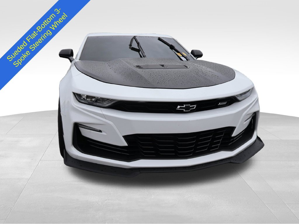 Used 2021 Chevrolet Camaro SS RWD image 7