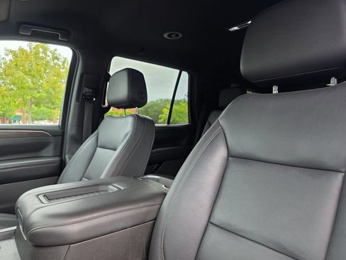 Used 2021 Chevrolet Tahoe LT RWD image 13