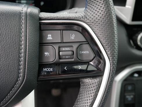 Used 2024 Toyota Tundra Platinum image 29