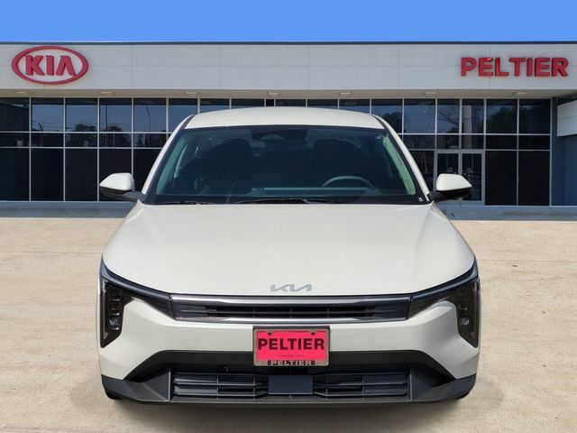 New 2026 Kia K4 FWD image 2