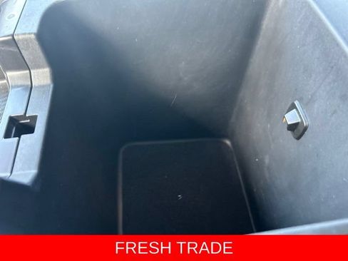 Used 2024 Jeep Grand Cherokee Altitude AWD/4WD image 32