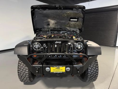 Used 2009 Jeep Wrangler Unlimited Rubicon w/ Trailer Tow Group AWD/4WD image 7
