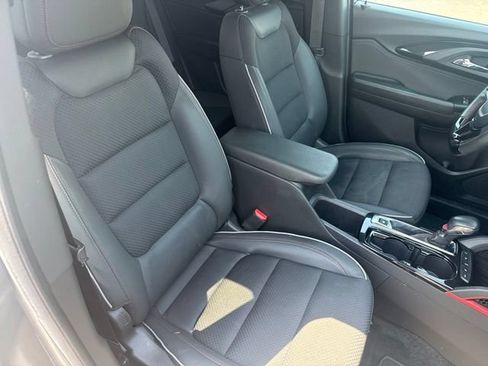 Used 2023 Chevrolet TrailBlazer RS w/ Convenience Package AWD/4WD image 16
