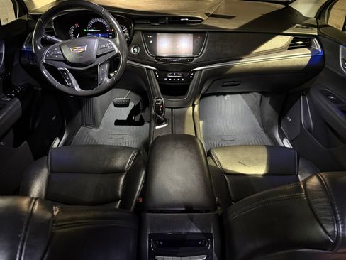 Used 2019 Cadillac XT5 Premium Luxury w/ Driver Assist Package image 20