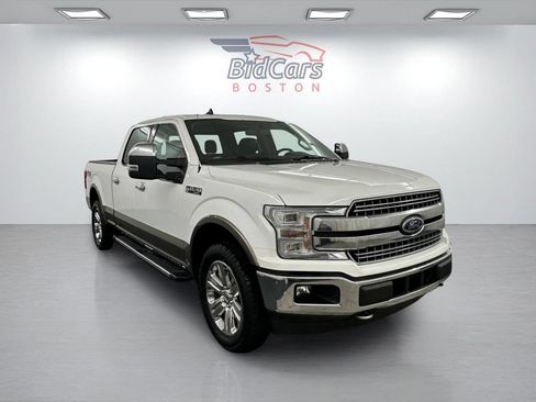 Used 2020 Ford F150 Lariat w/ Equipment Group 502A Luxury AWD/4WD image 3