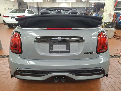 Certified 2023 MINI Cooper S image 6