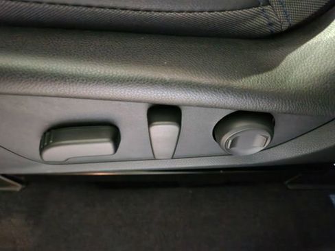 New 2025 Subaru Forester Premium image 19