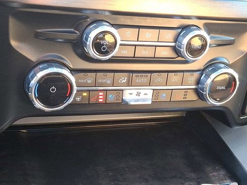 Used 2023 Ford F350 Lariat w/ Lariat Ultimate Package image 13