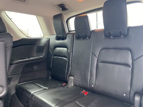 Used 2022 Nissan Pathfinder Platinum w/ Cargo Package image 18