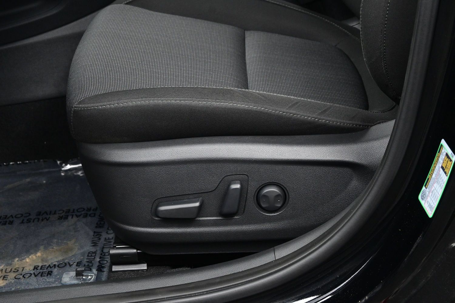 Certified 2023 Hyundai Kona SEL AWD/4WD image 11