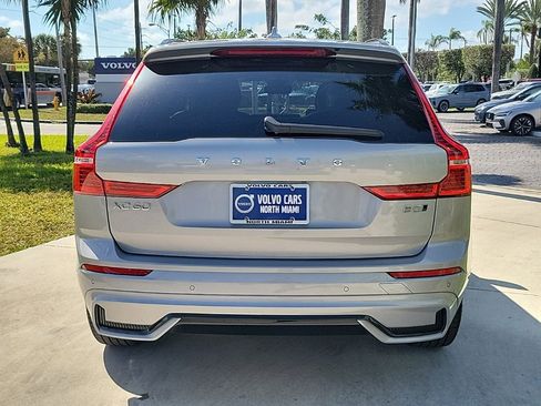 Used 2025 Volvo XC60 B5 Core image 5
