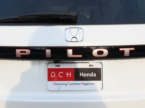 New 2026 Honda Pilot TrailSport image 7