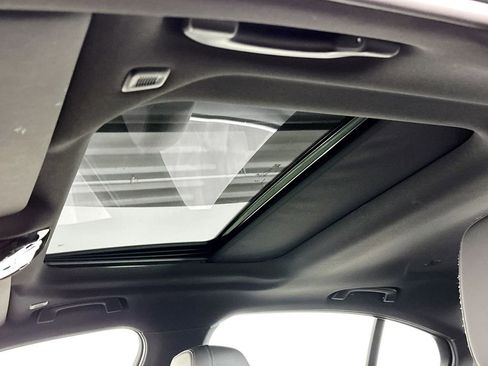 Used 2024 BMW 530i xDrive w/ Premium Package image 19