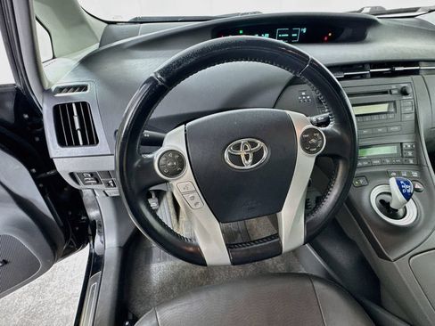 Used 2010 Toyota Prius Four FWD image 11