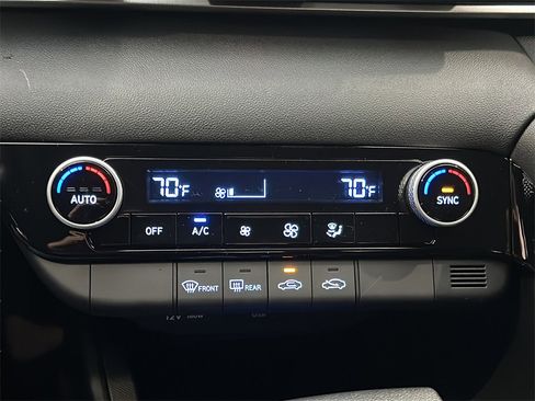 New 2026 Hyundai Elantra Blue image 21