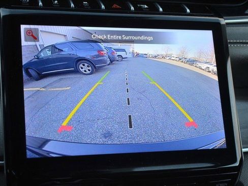 Used 2023 Jeep Grand Cherokee Altitude image 32