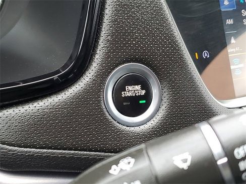 Certified 2022 Cadillac XT5 Luxury image 17