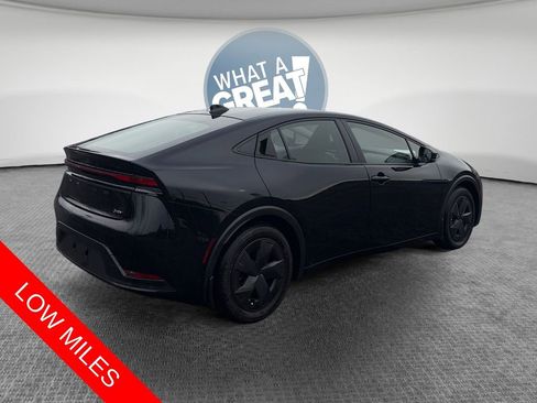 Used 2026 Toyota Prius LE image 3