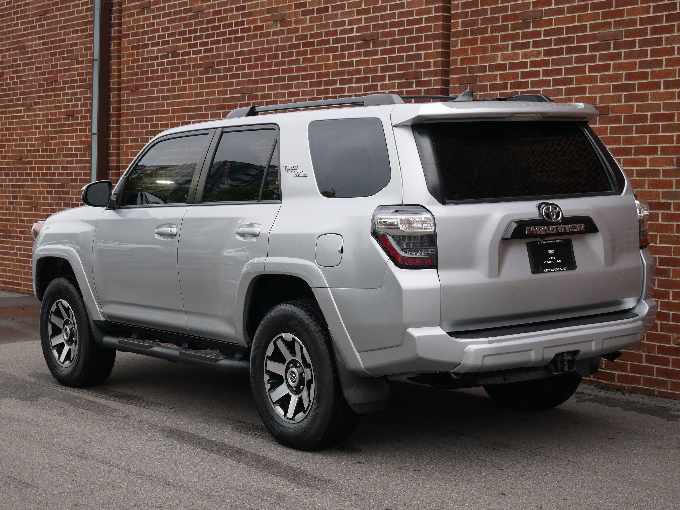 Used 2021 Toyota 4Runner TRD Off-Road AWD/4WD image 3