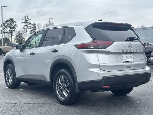 Certified 2025 Nissan Rogue S image 22