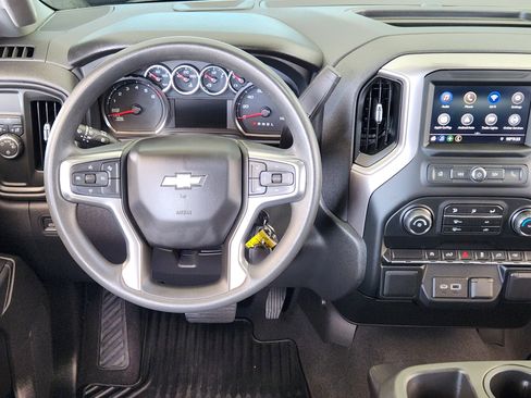 Used 2022 Chevrolet Silverado 1500 Custom w/ Safety Confidence Package RWD image 27