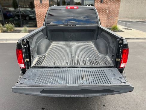 Used 2018 RAM 1500 Express w/ Express Value Package image 27