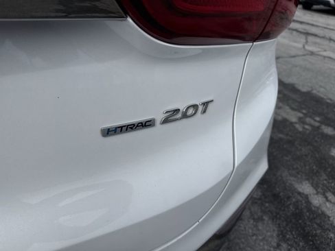Used 2020 Hyundai Santa Fe Limited AWD/4WD image 6
