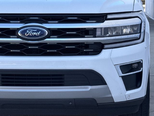 Used 2024 Ford Expedition Max Limited RWD image 9