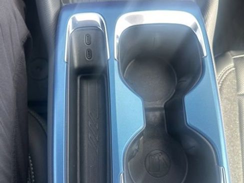 New 2025 Chevrolet Equinox EV LT w/ Convenience Package II image 15