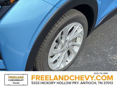 New 2027 Chevrolet Bolt LT w/ Comfort Package image 8