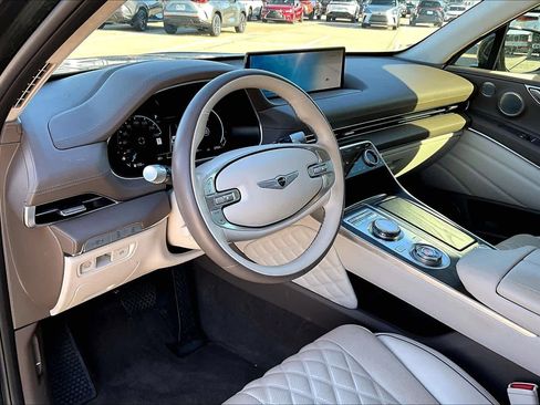 Used 2023 Genesis GV80 3.5T w/ Prestige Package image 18