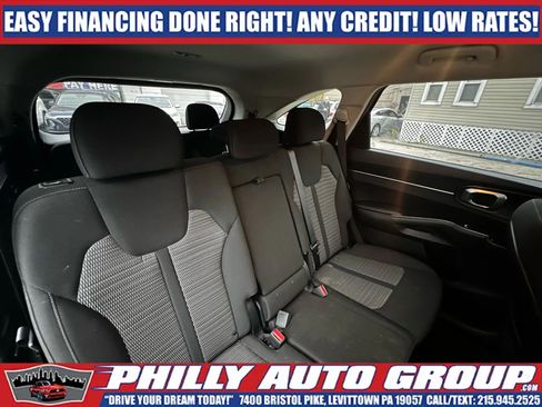 Used 2022 Kia Sorento LX FWD image 22