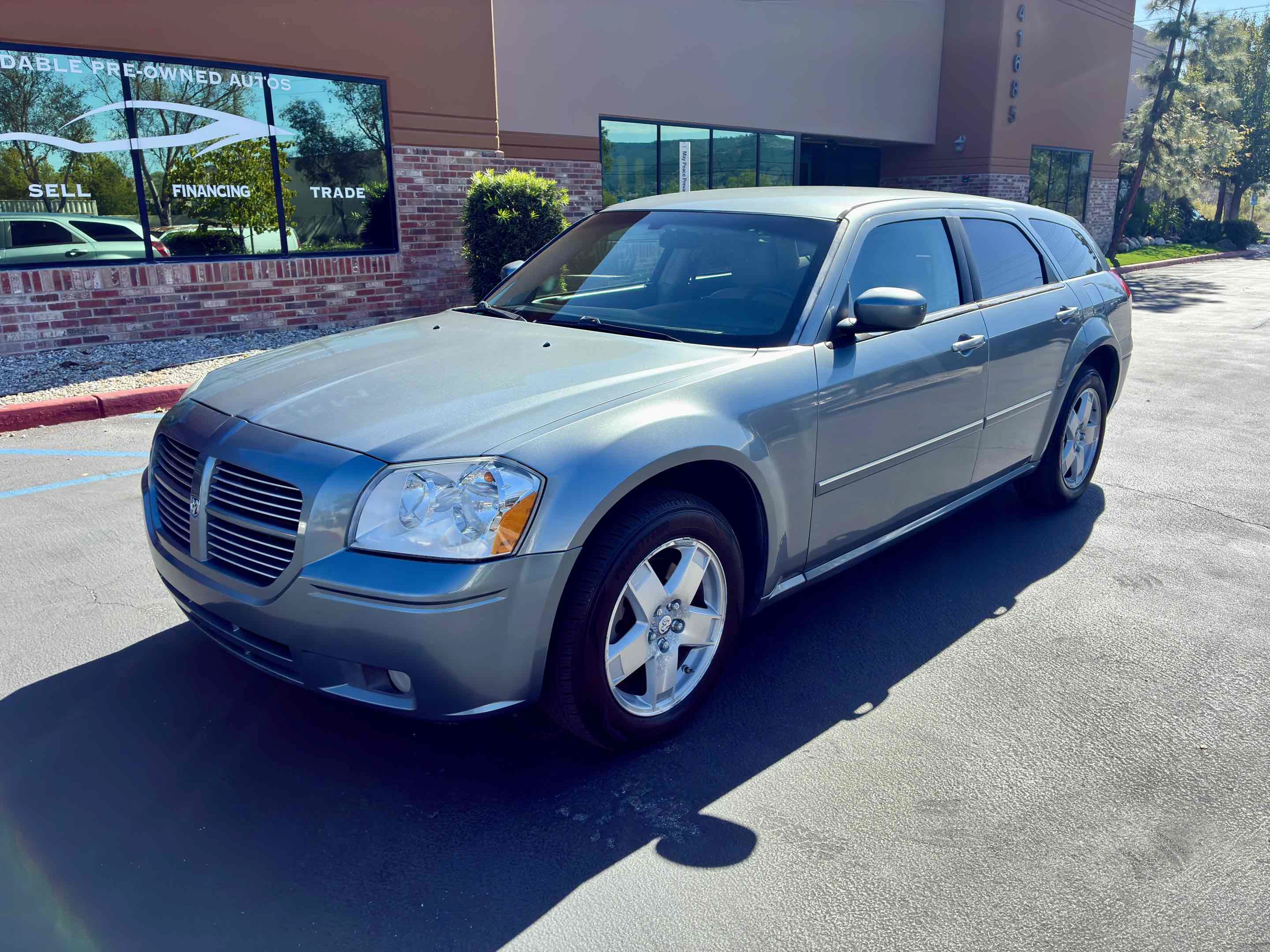 Used 2007 Dodge Magnum R/T AWD/4WD image 3
