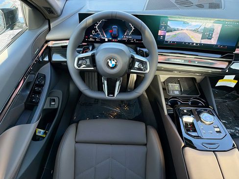 New 2027 BMW 530i w/ M Sport Package RWD image 16