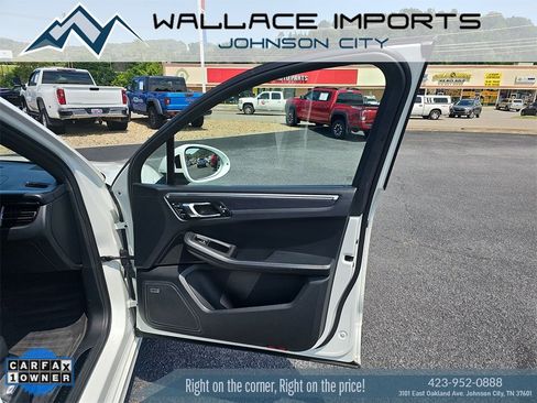 Used 2021 Porsche Macan GTS image 26