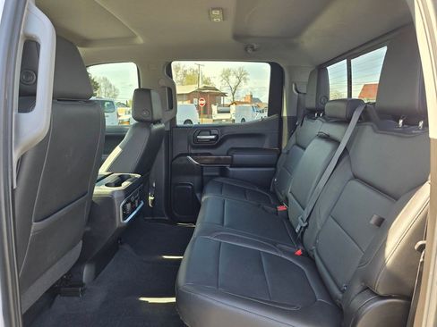 Used 2019 GMC Sierra 1500 SLT w/ SLT Convenience Package AWD/4WD image 16