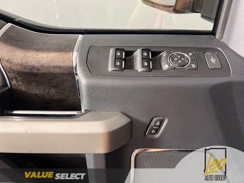 Used 2022 Ford F250 Lariat w/ Chrome Package AWD/4WD image 27