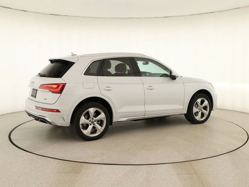 Certified 2023 Audi Q5 2.0T Premium Plus w/ Premium Plus Package AWD/4WD image 7