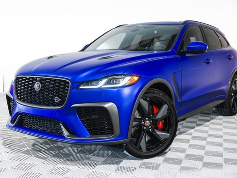 Used 2021 Jaguar F-PACE SVR AWD/4WD image 1