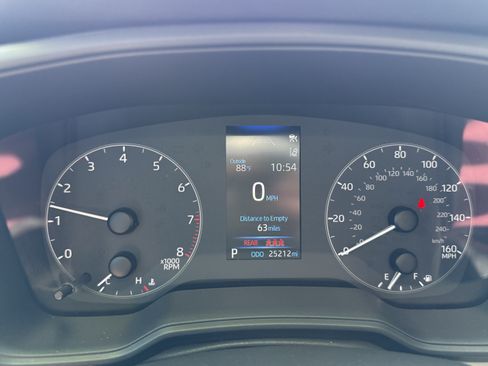 Certified 2024 Toyota Corolla LE FWD image 7