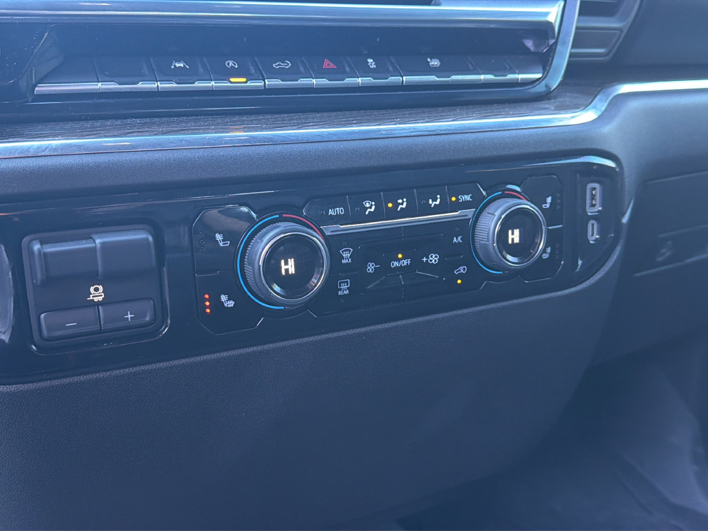 Used 2024 Chevrolet Silverado 1500 LT w/ All Star Edition Plus AWD/4WD image 36