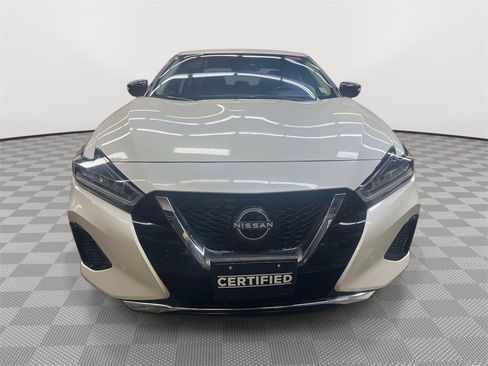 Used 2023 Nissan Maxima SV w/ Floor Mat Group image 8