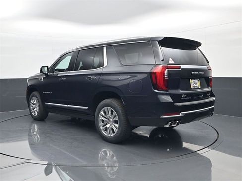 New 2026 GMC Yukon Denali w/ Sun & Power Step Package image 7