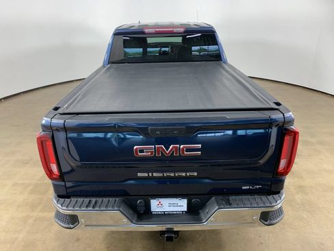 Used 2022 GMC Sierra 1500 SLT w/ Driver Alert Package II AWD/4WD image 11