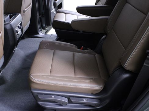 Used 2023 Chevrolet Tahoe High Country w/ Premium Package 2 image 14