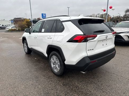 New 2025 Toyota RAV4 XLE image 5