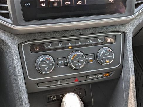 Used 2019 Volkswagen Atlas SE FWD image 14